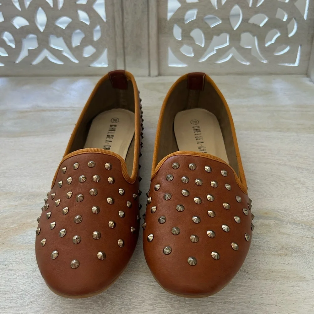 Chelsea Crew Women’s Stallion Brown Tan Studded Flats Loafers 39 - Picture 2 of 9